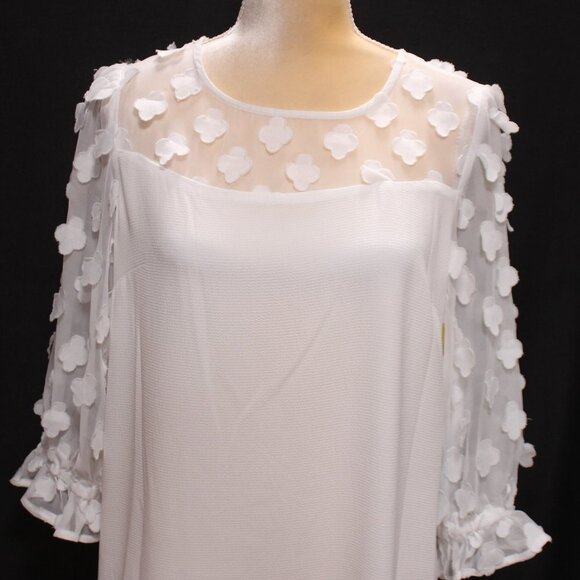 NWT CeCe Long Sleeve Mixed Media Clover Clip Dress - Picture 2 of 15